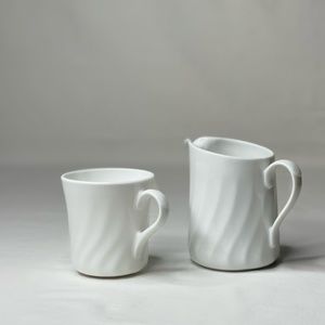 Corning Ware - Coffee & Creamer/Pitcher set - Vintage - Excellent Cond.!